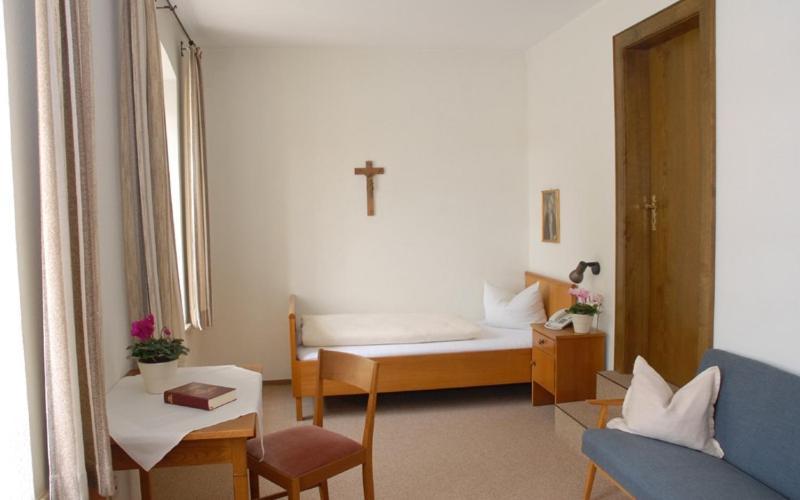 Hotel Tagungshaus Im Kloster Neresheim Zewnętrze zdjęcie