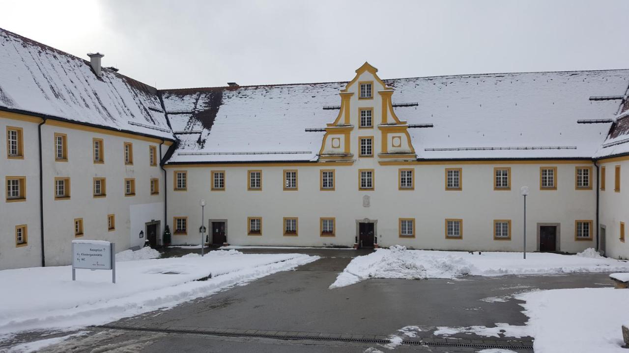 Hotel Tagungshaus Im Kloster Neresheim Zewnętrze zdjęcie